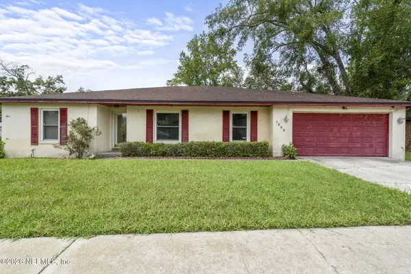 1222 Squirrel S Lane, Jacksonville, FL 32218