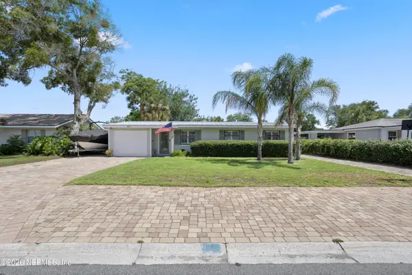 1215 15th N Avenue, Jacksonville Beach, FL 32250