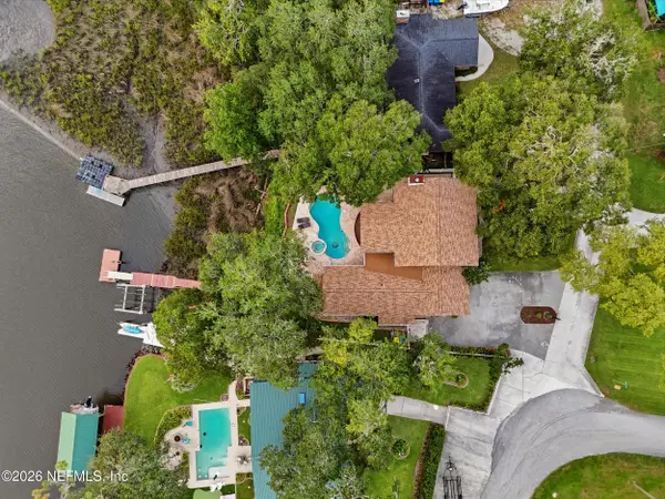 1722 Hammock W Circle, Jacksonville, FL 32225