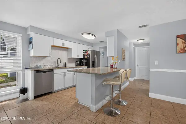 11622 White Horse Rd Road, Jacksonville, FL 32246