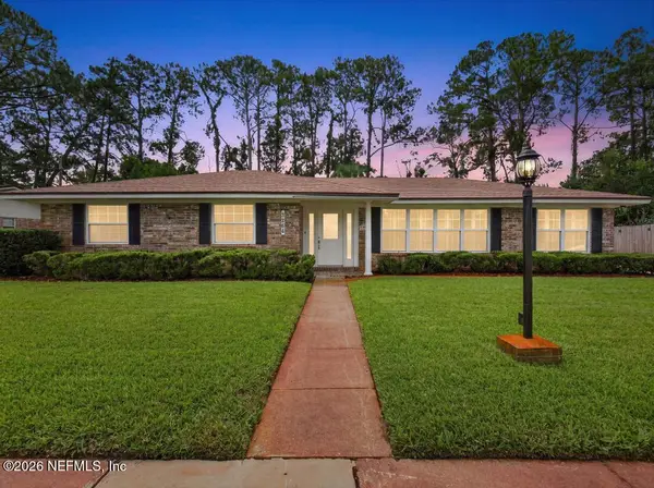 3386 Pickwick S Drive, Jacksonville, FL 32257