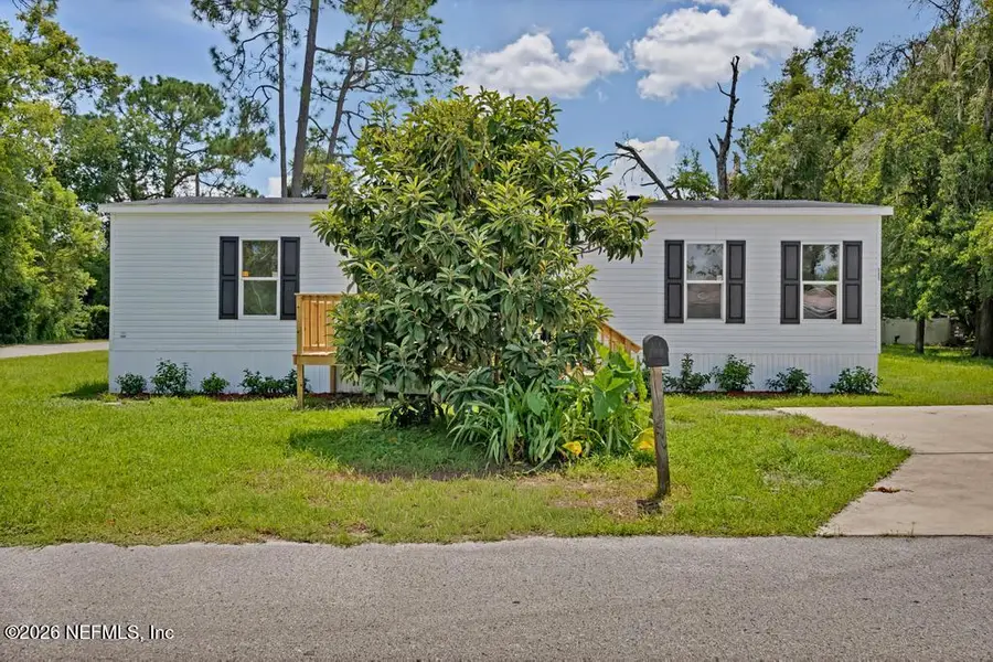 411 E Lake Street, Palatka, FL 32177 - #2