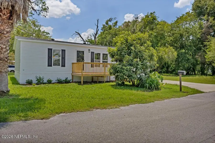 411 E Lake Street, Palatka, FL 32177 - #3