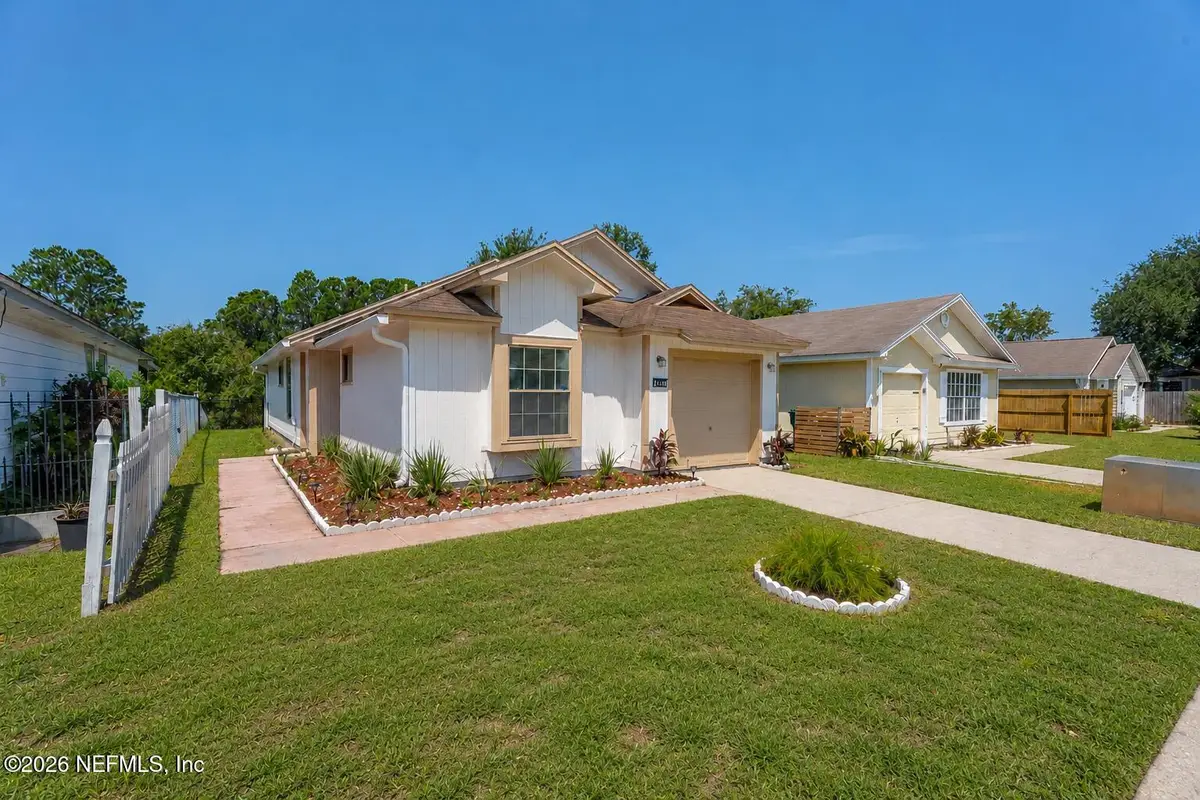 2400 Townsquare Drive, Jacksonville, FL 32216 - #1