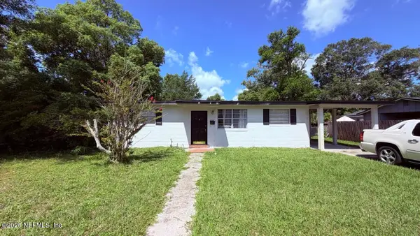 2548 Congaree W Drive, Jacksonville, FL 32211