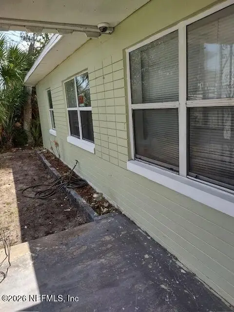 802 Derbyshire Road, Daytona Beach, FL 32117 - #2