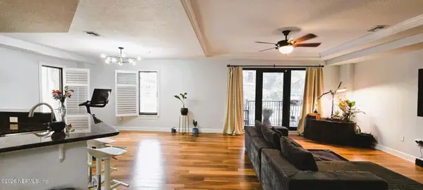 1478 Riverplace Boulevard #202, Jacksonville, FL 32207