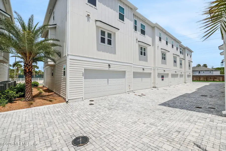 1035 1st N Avenue, Jacksonville Beach, FL 32250 - #2