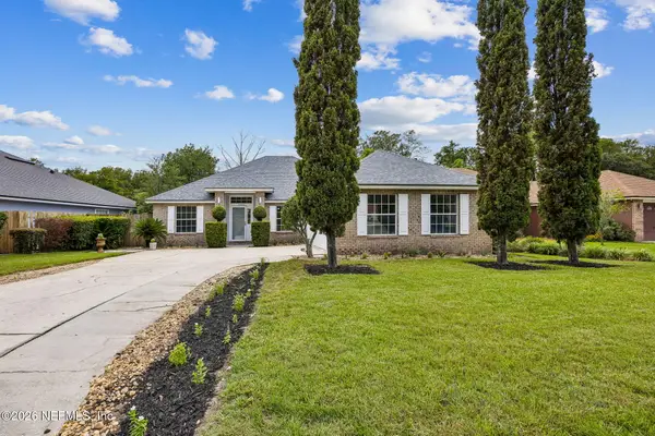 1290 Blue Eagle E Way, Jacksonville, FL 32225