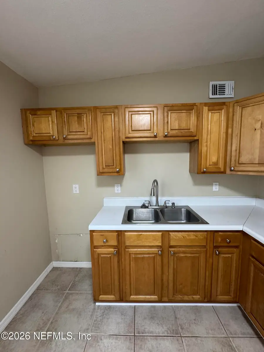 1240 S Briarcliff S Road, Jacksonville, FL 32218 - #2