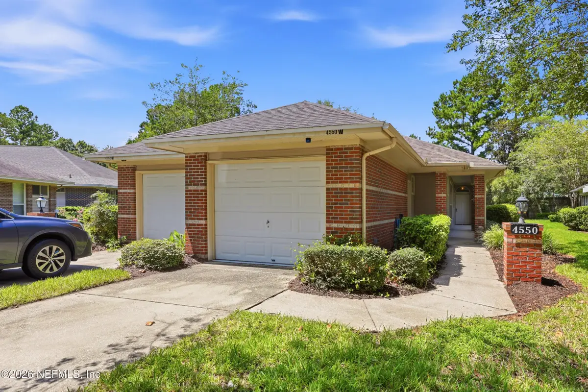 4550 Middleton Park W Circle, Jacksonville, FL 32224 - #1
