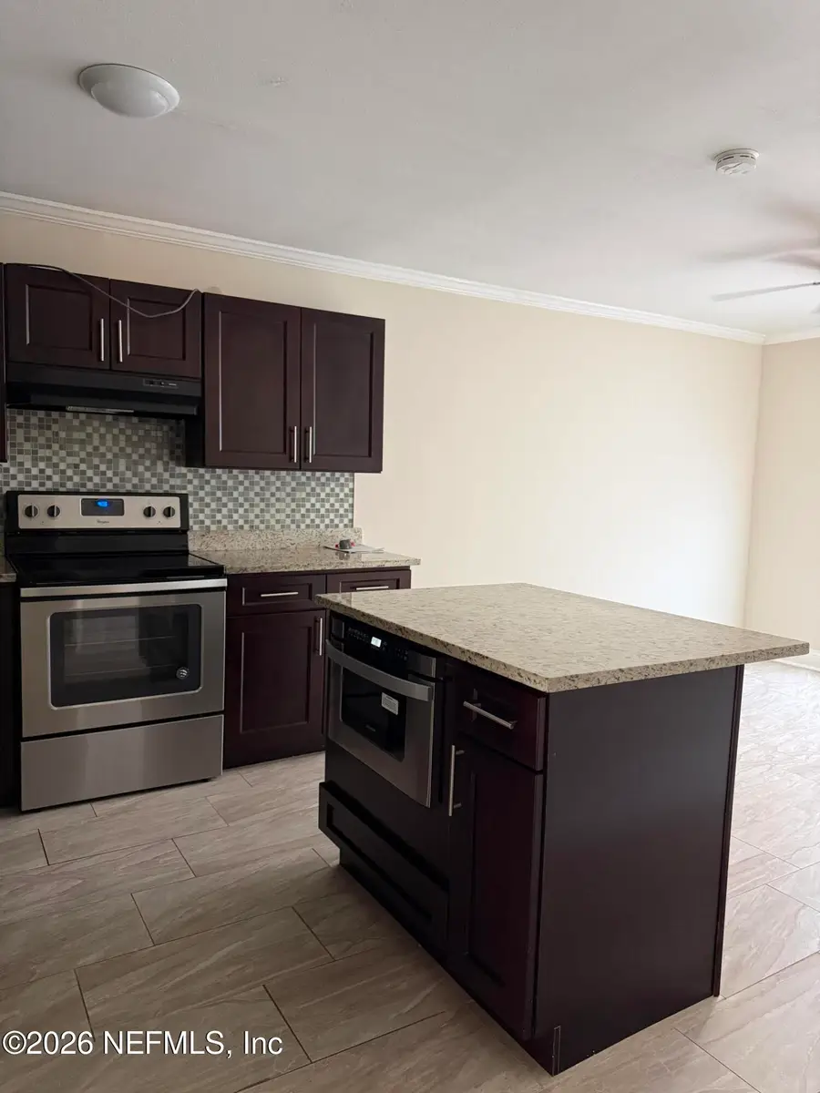 4321 Plaza Gate S Lane #202, Jacksonville, FL 32217 - #3