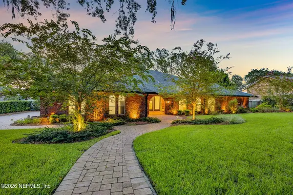 7249 Trails End, Jacksonville, FL 32277