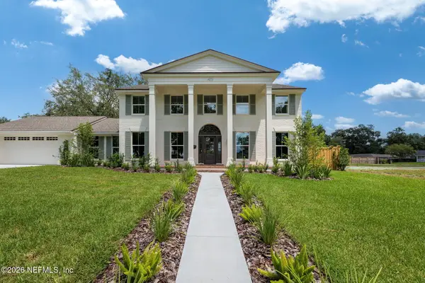 4275 Point La Vista W Road, Jacksonville, FL 32207