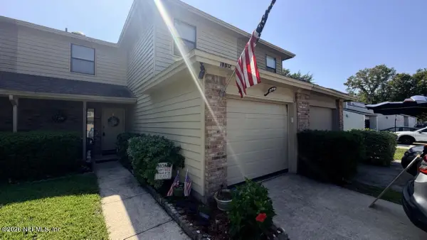 1135 Romaine W Circle, Jacksonville, FL 32225