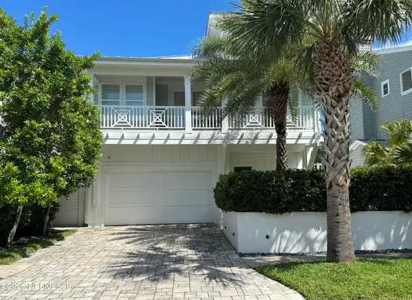 195 15th Street, Atlantic Beach, FL 32233
