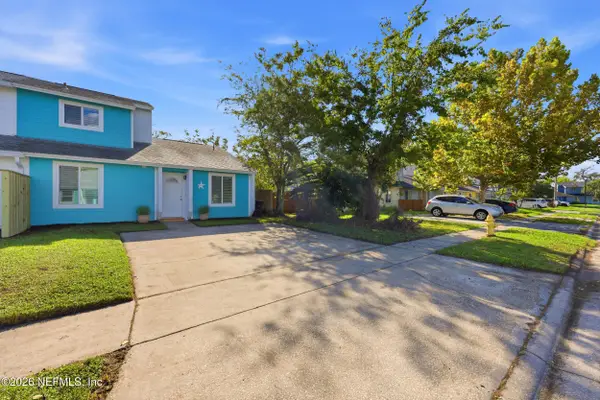 696 Aquatic Drive, Atlantic Beach, FL 32233