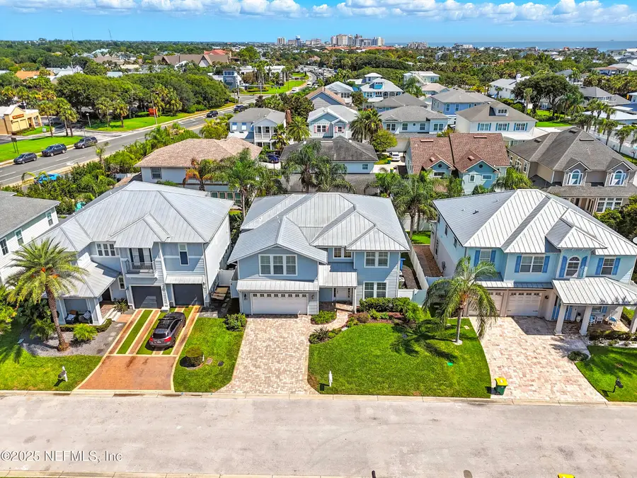 227 40th S Avenue, Jacksonville Beach, FL 32250 - #2