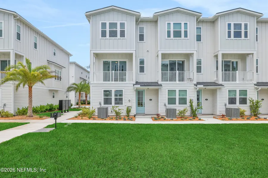 1003 N 1st Avenue, Jacksonville Beach, FL 32250 - #3