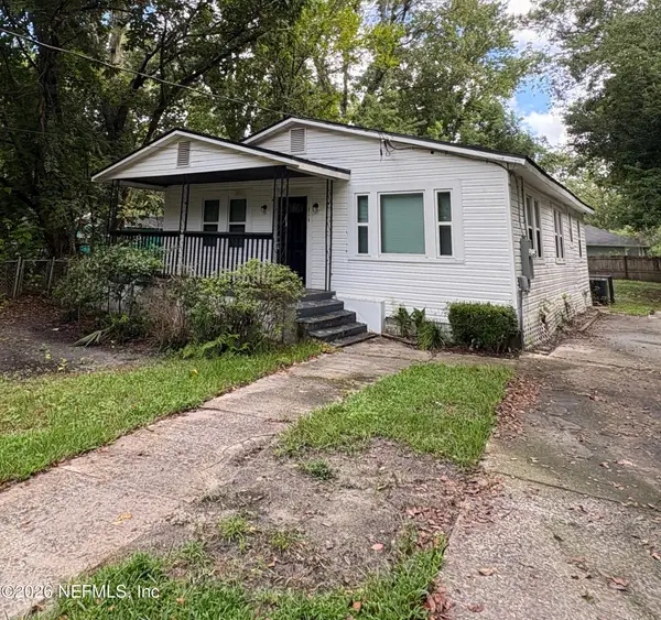 5779 SW Carver Sw Circle, Jacksonville, FL 32208