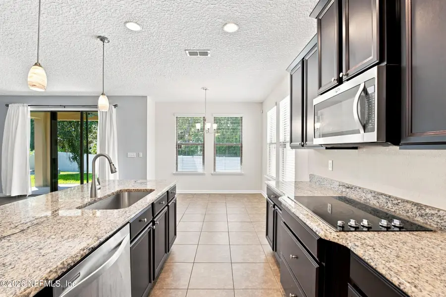 598 Amber Creek Drive, Jacksonville, FL 32218 - #3