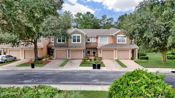 8541 Little Swift Circle #33B, Jacksonville, FL 32256