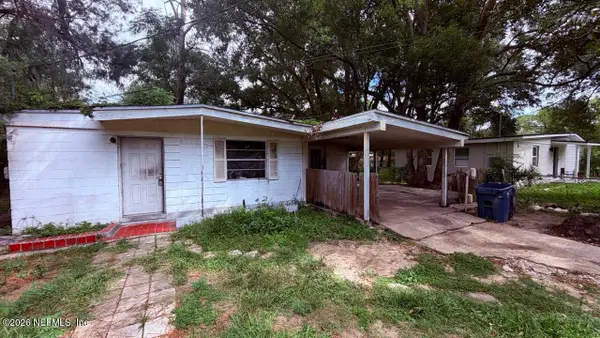 10482 Pinehurst Drive, Jacksonville, FL 32218