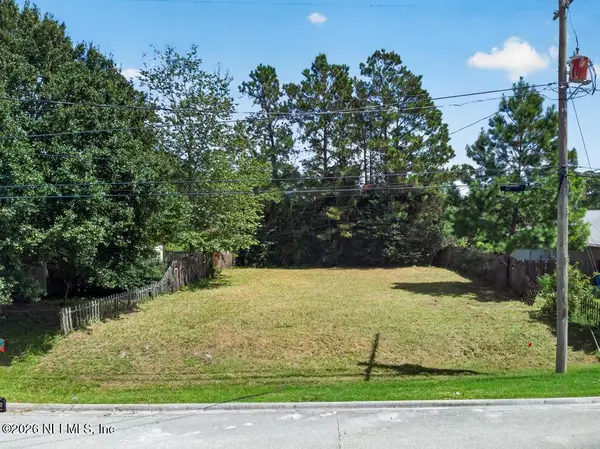 452 Vermont Street, Green Cove Springs, FL 32043