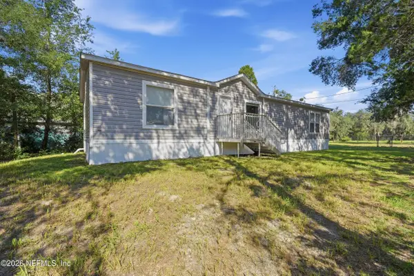 187 Lakeview Drive, Melrose, FL 32666