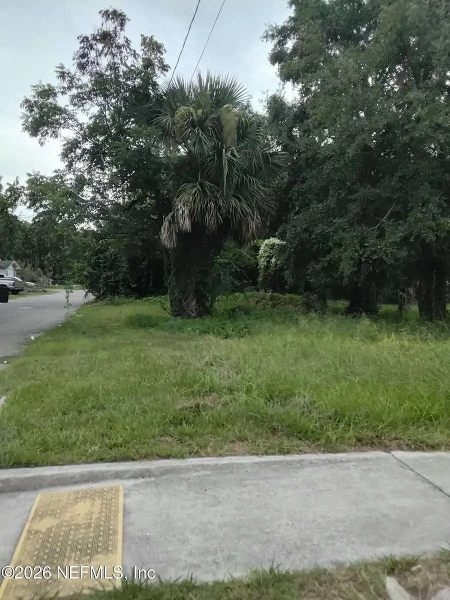 1402 W 16th Street, Jacksonville, FL 32209 - #3