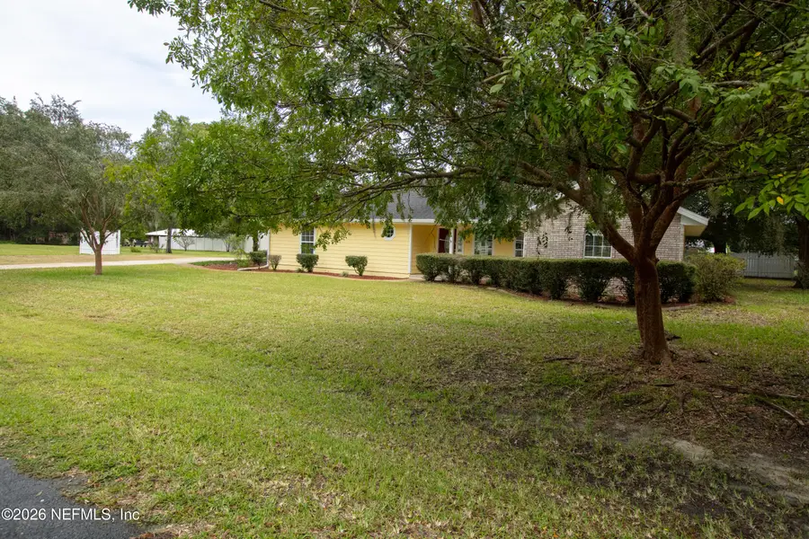 618 SE 44th Street, Keystone Heights, FL 32656 - #2