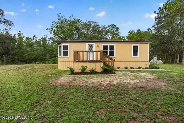 601 Hoover Road, Hollister, FL 32147