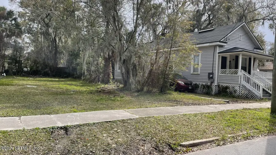 369 King Street, Jacksonville, FL 32204 - #3