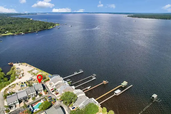 327 Scenic Point Lane, Fleming Island, FL 32003