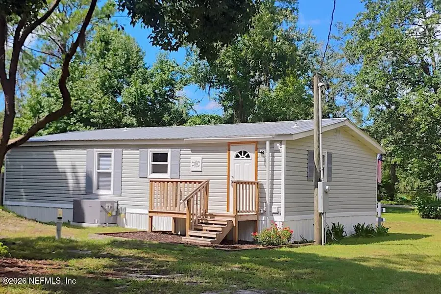 200 Hanselman Avenue, Crescent City, FL 32112 - #2