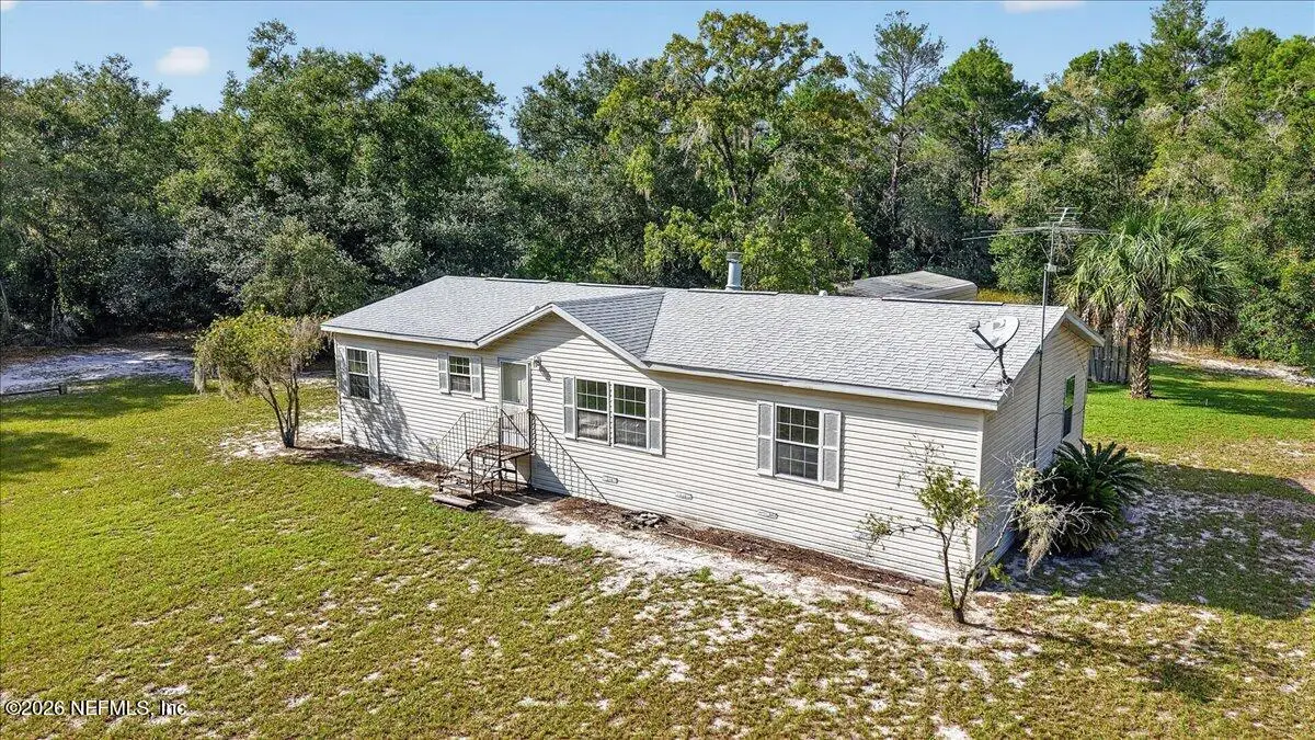 102 Center Avenue, Pomona Park, FL 32181 - #1
