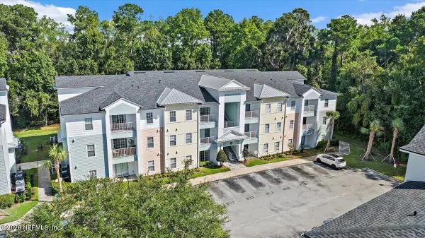 8235 Lobster Bay Court #201, Jacksonville, FL 32256