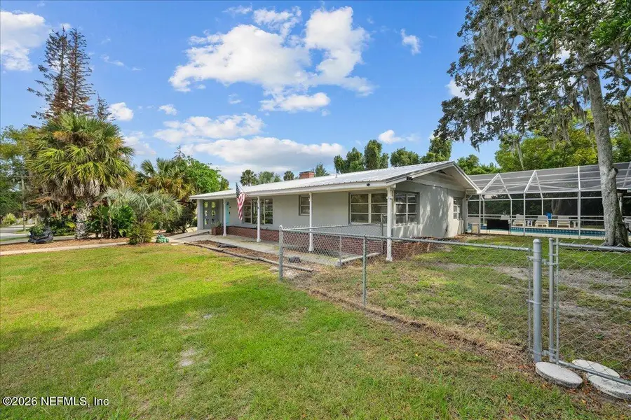 301 Lakeview Avenue, Crescent City, FL 32112 - #2