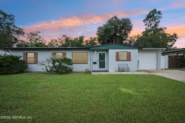 5732 Cedar Forest S Drive, Jacksonville, FL 32210