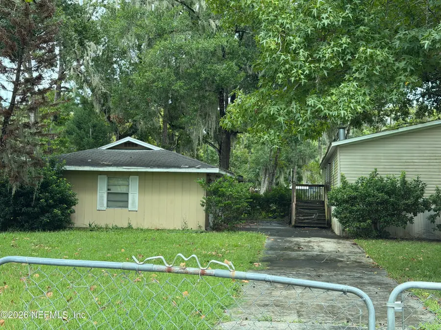 55616 Lee Street, Astor, FL 32102 - #3