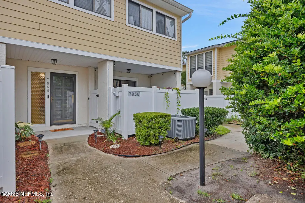 7956 Los Robles Court #7956, Jacksonville, FL 32256 - #1