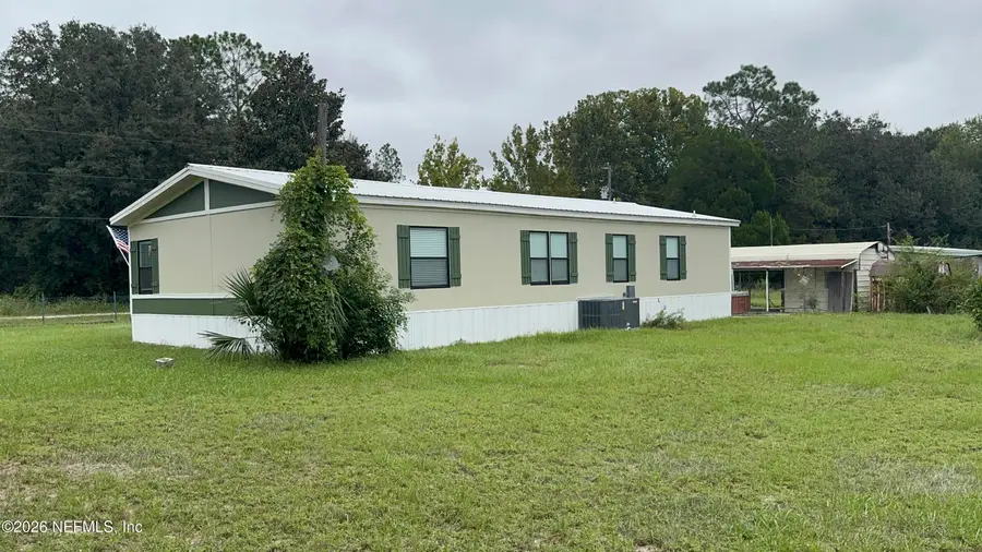 121 Ambrose Avenue, Satsuma, FL 32189 - #2