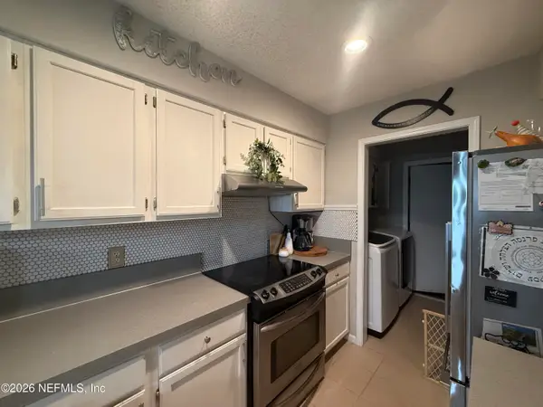5026 Knightsbridge N Circle, Jacksonville, FL 32244