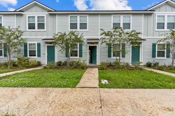 8207 Larose Road, Jacksonville, FL 32211