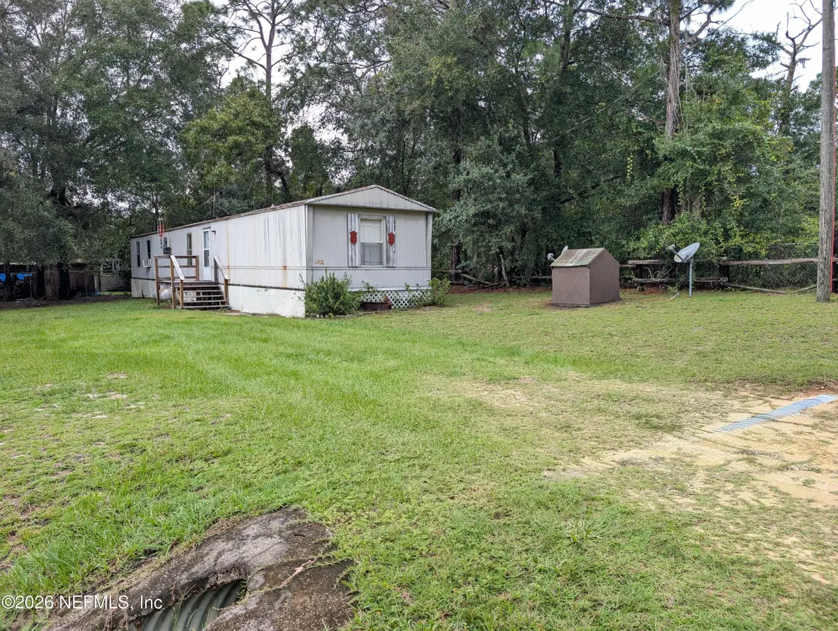 411 Ofarrell Avenue, Interlachen, FL 32148 - #1