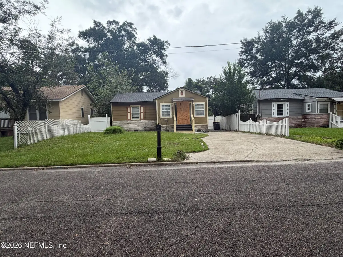 277 E 46th Street, Jacksonville, FL 32208 - #1