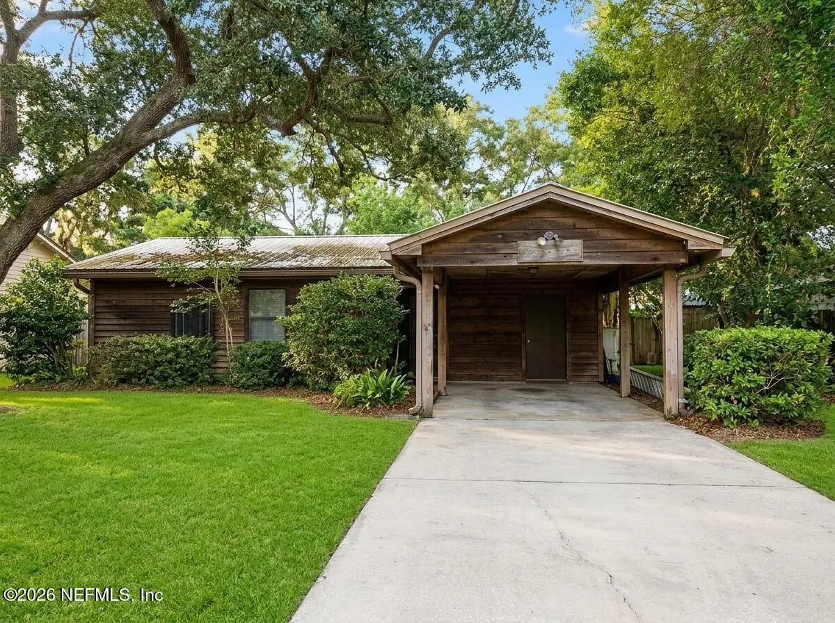 304 Iowa Street, Niceville, FL 32578 - #1