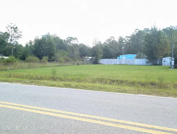116 Cordell Avenue, Interlachen, FL 32148