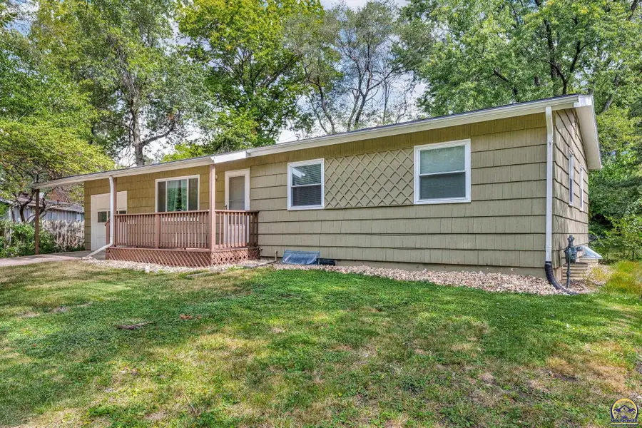 1014 Lawrence Ave, Lawrence, KS 66049 - Image #3
