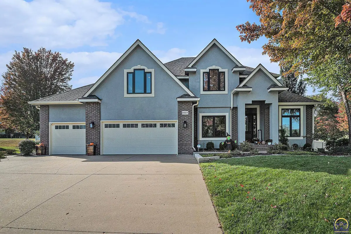 3627 SW Blue Inn Rd, Topeka, KS 66614 - Image #1